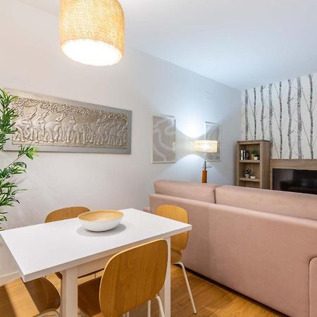 Mit House Ayala En Madridアパートメント エクステリア 写真