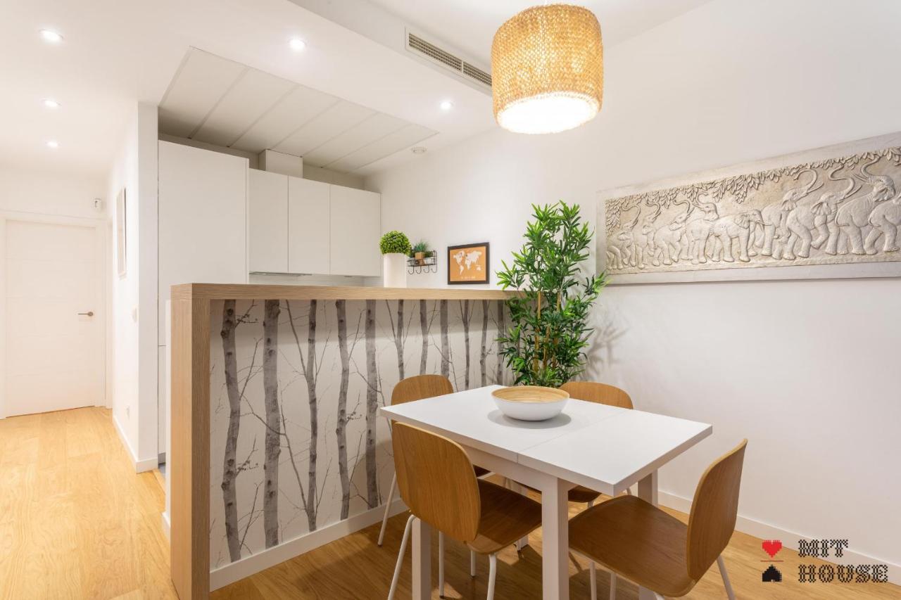 Mit House Ayala En Madridアパートメント エクステリア 写真