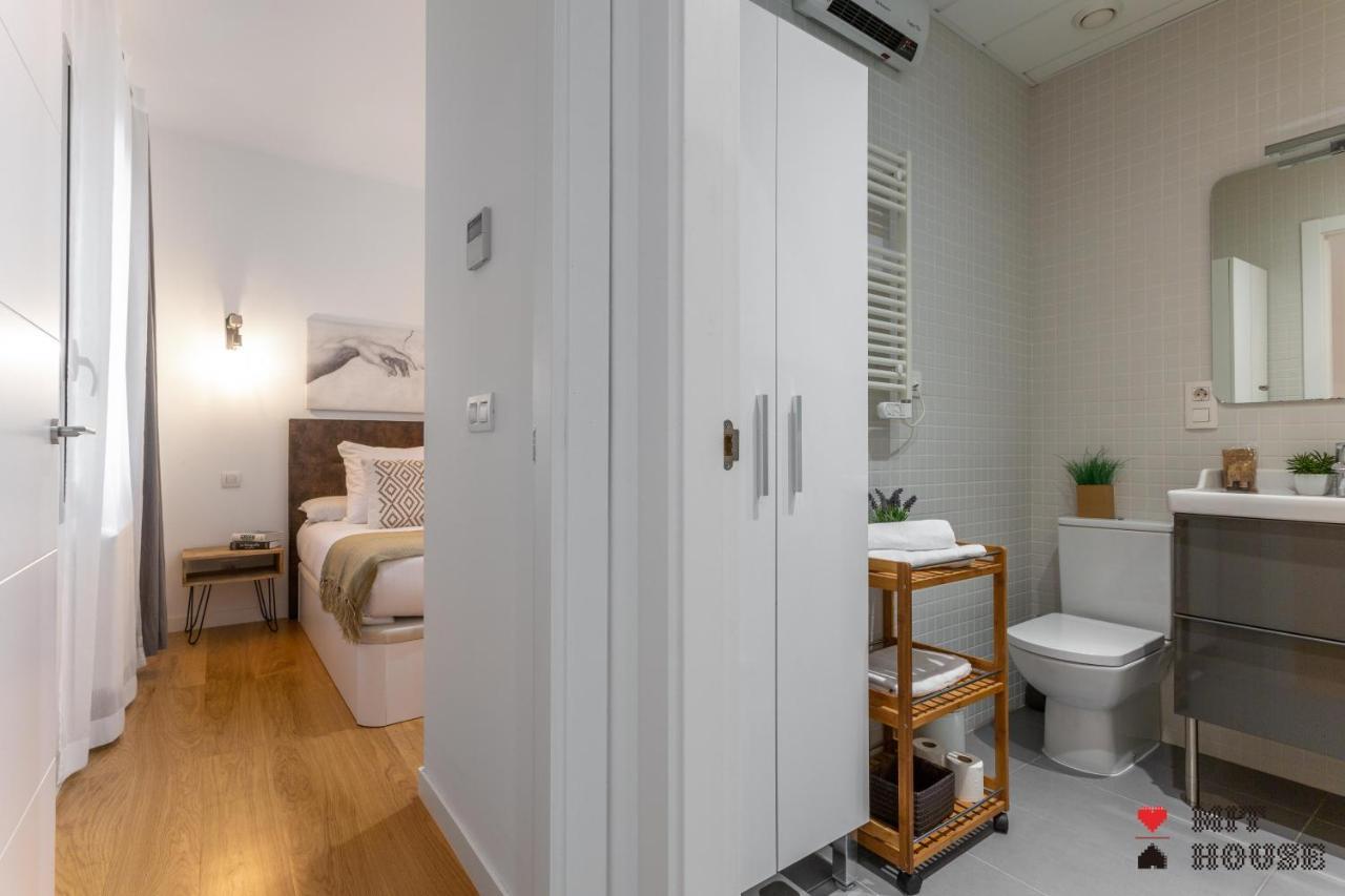 Mit House Ayala En Madridアパートメント エクステリア 写真