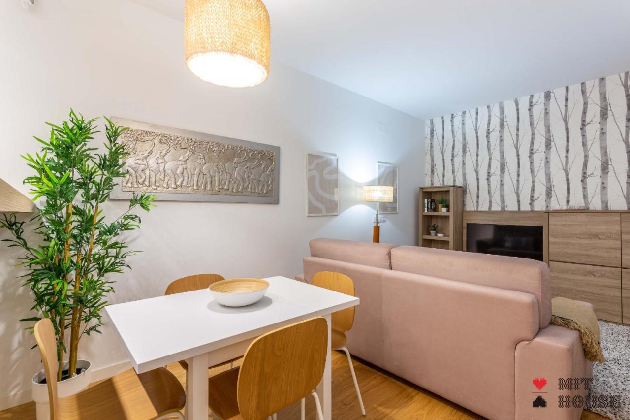 Mit House Ayala En Madridアパートメント エクステリア 写真