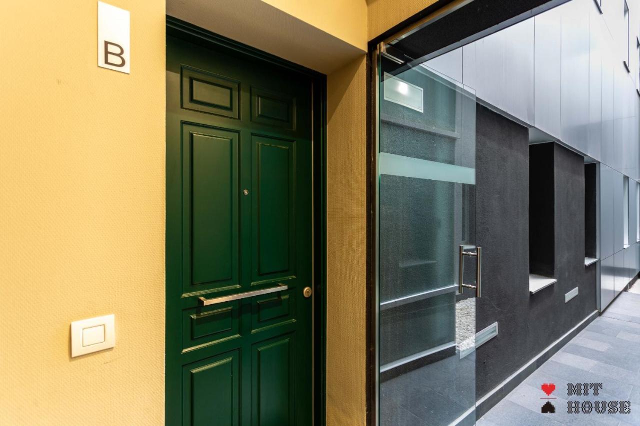 Mit House Ayala En Madridアパートメント エクステリア 写真